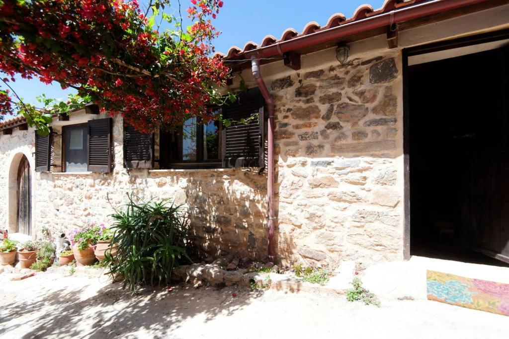 Agrotourism Traditional Apostoli