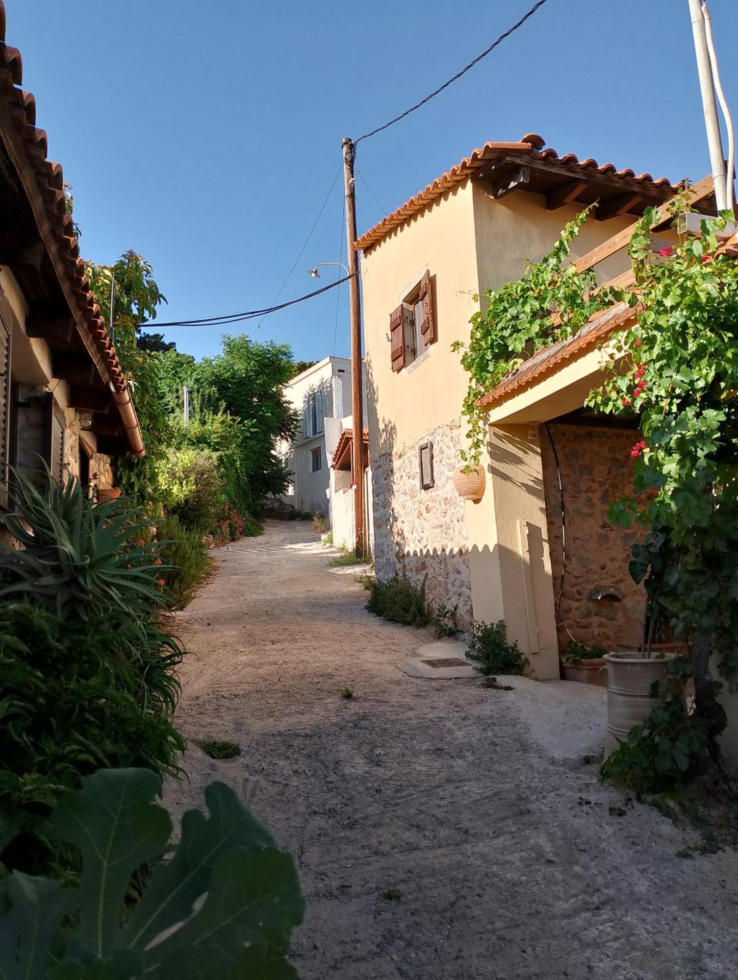 Agrotourism Traditional * Apostoli